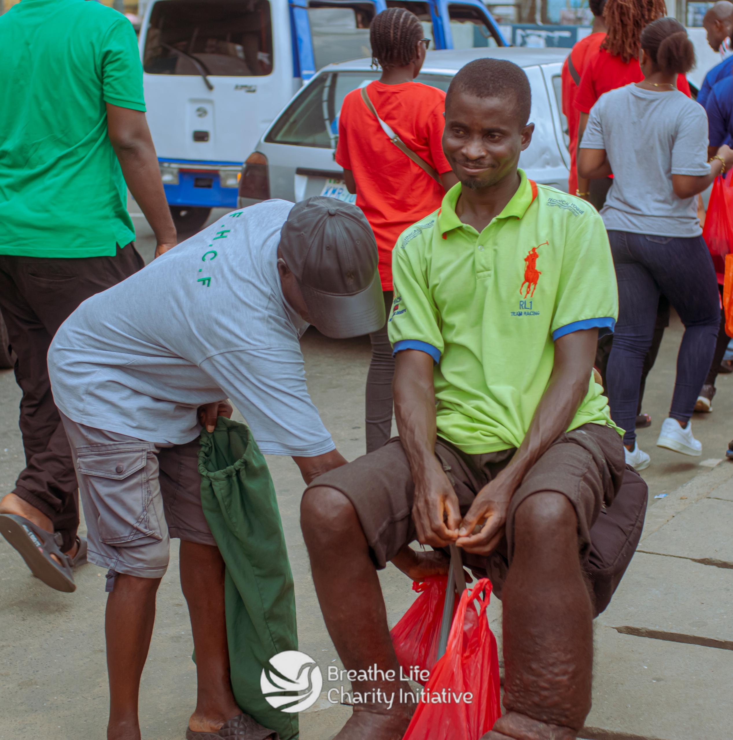 Street Feeding. Port Harcourt, Nigeria September 2024 13